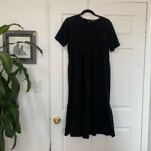 Long black dress